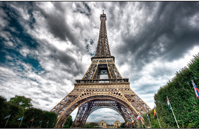 parizh-seet-strakh-v-yevrope