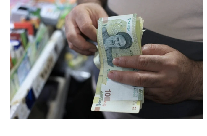 kurs-iranskogo-riala-k-dollaru-upal-do-rekordno-nizkogo-urovnya
