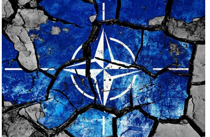 mozhet-li-nato-raspastsya