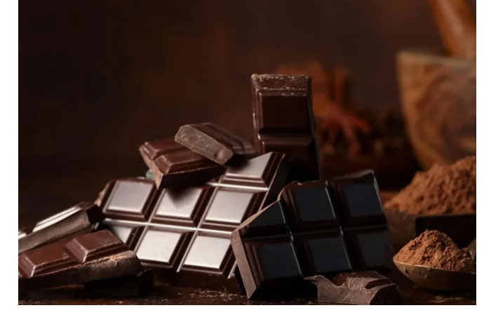 nazvana-bezopasnaya-norma-temnogo-shokolada