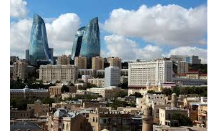 zavtra-s-1000-v-baku-perekroyut-ryad-ulits-iz-za-wuf13