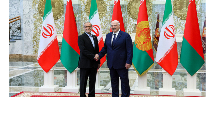 lukashenko-zayavil-pezeshkianu-o-zainteresovannosti-v-uregulirovanii-na-blizhnem-vostoke