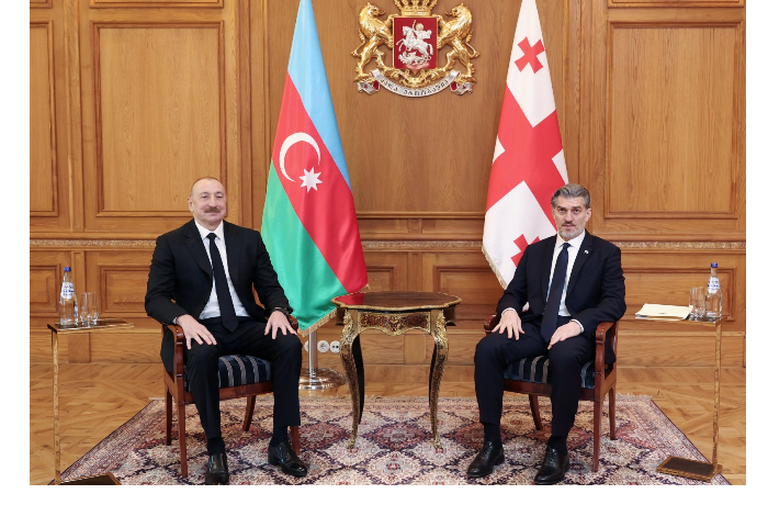 sostoyalas-vstrecha-prezidenta-ilkhama-alieva-s-prezidentom-gruzii-mikheilom-kavelashvili-odin-na-odin-foto