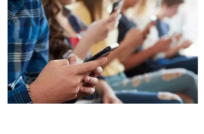 parlament-turtsii-na-etoy-nedele-obsudit-zapret-sotssetey-dlya-detey-do-15-let