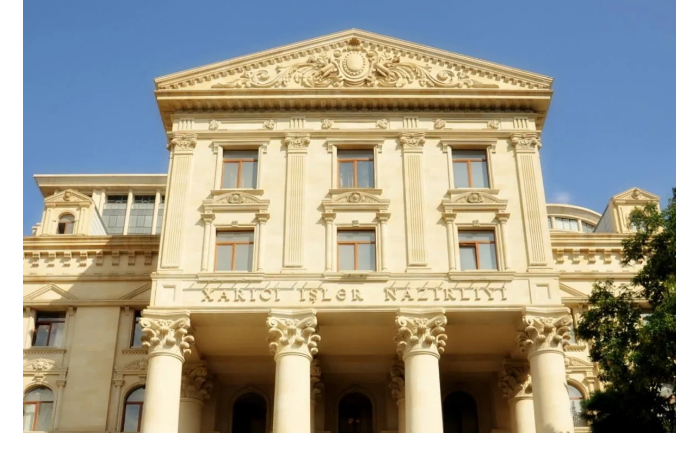 mid-azerbaydzhana-osudil-napadenie-na-posolstvo-oae-v-damaske