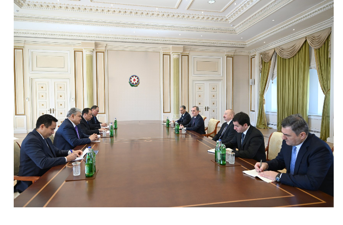 prezident-ilkham-aliev-prinyal-ministrov-inostrannykh-del-i-transporta-kazakhstana-fotovideo