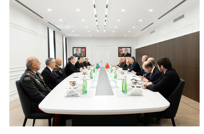 vilayat-eyvazov-i-mustafa-chiftchi-obsudili-borbu-s-organizovannoy-prestupnostyu