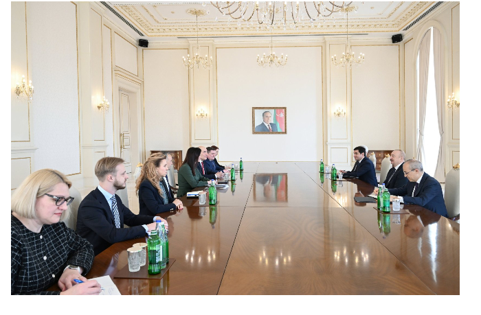 prezident-ilkham-aliev-prinyal-premer-ministra-litvy-foto