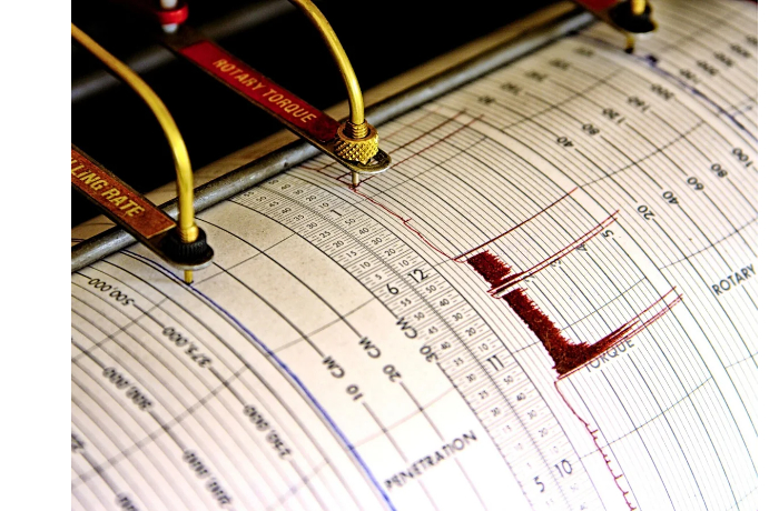 v-gruzii-proizoshlo-zemletryasenie-magnitudoy-36