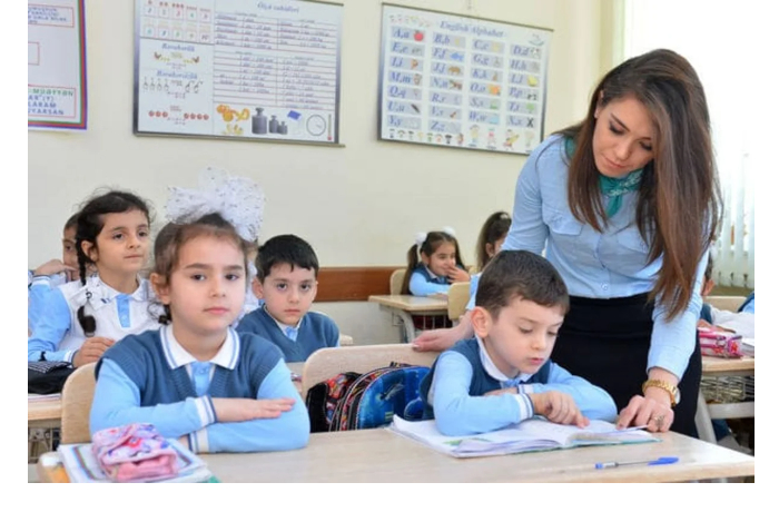 nachalsya-etap-vybora-vakansiy-v-ramkakh-konkursa-po-smene-mesta-raboty-uchiteley