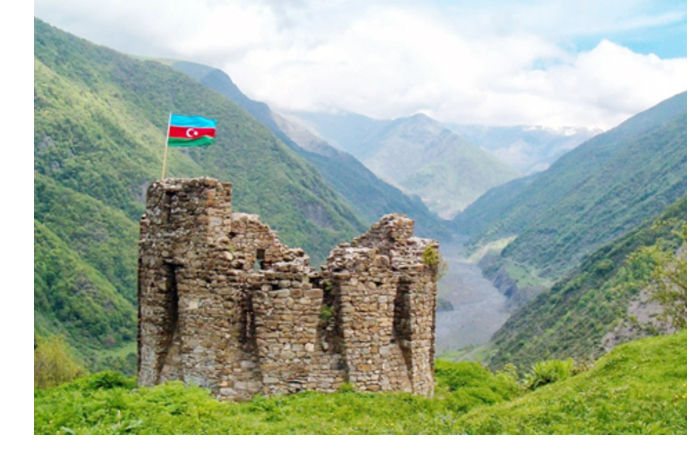 indira-gadzhieva-azerbaydzhan-razvivaet-umnye-goroda-v-karabakhe-i-vostochnom-zangezure