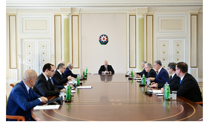 pod-predsedatelstvom-ilkhama-alieva-sostoyalos-soveshchanie-posvyashchennoe-voprosam-selskogo-khozyaystva