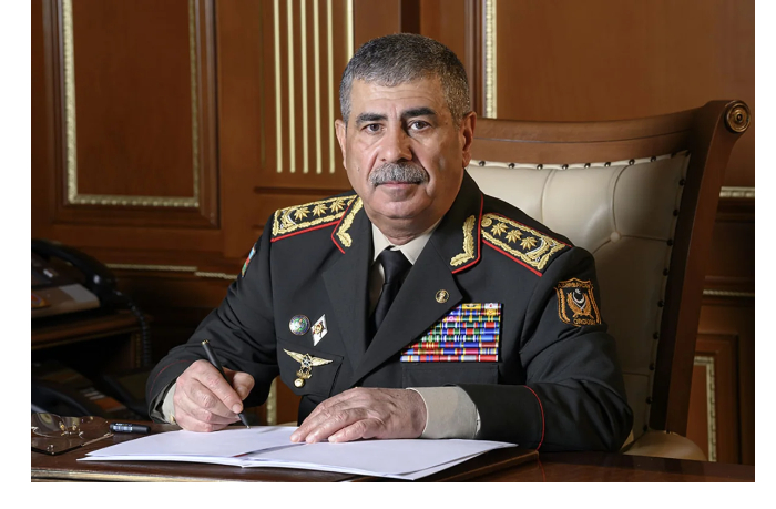 zakir-gasanov-pozdravil-lichnyy-sostav-azerbaydzhanskoy-armii-s-dnem-nezavisimosti