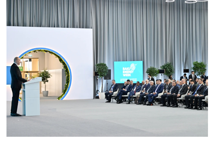 prezident-azerbaydzhana-nash-vklad-v-globalnuyu-energeticheskuyu-bezopasnost-nepremenno-vozrastet