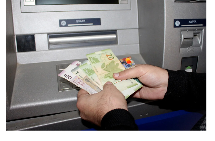 zavtra-budut-vyplacheny-pensii-za-iyun-po-baku-sumgayytu-i-absheronu
