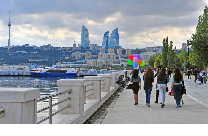 zavtra-v-baku-ozhidaetsya-31-gradus-tepla
