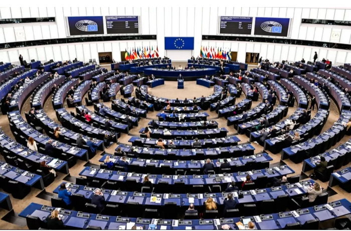 yevroparlament-otmenil-immunitet-italyanskogo-deputata-iz-za-skandala-vokrug-huawei
