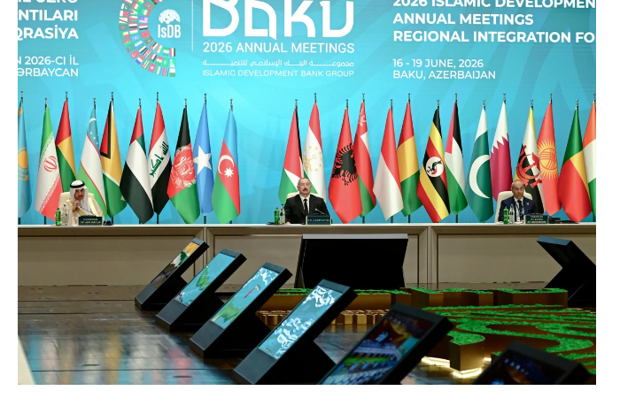 ilkham-aliev-azerbaydzhan-stremitsya-stat-mezhdunarodnym-transportnym-uzlom