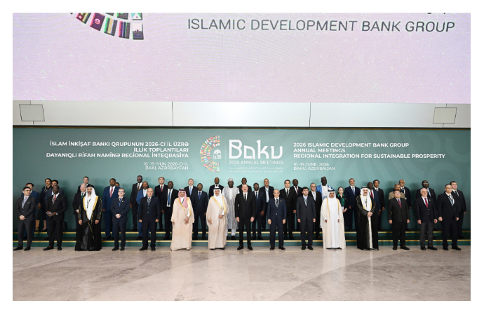 v-baku-s-uchastiem-ilkhama-alieva-prokhodit-tseremoniya-otkrytiya-yezhegodnykh-zasedaniy-gruppy-ibr-na-2026g
