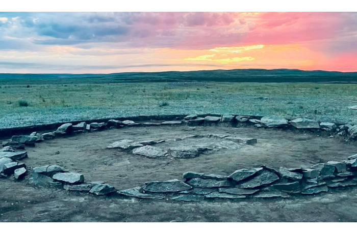 v-kazakhstane-arkheologi-obnaruzhili-redkuyu-nakhodku-v-drevnem-kurgane