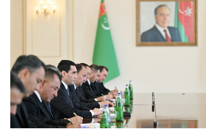 turkmenistan-prizval-aktivizirovat-deyatelnost-komissii-s-azerbaydzhanom-po-transportu