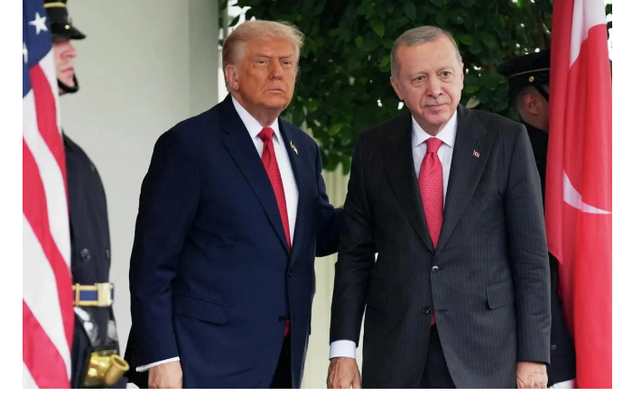 tramp-zayavil-chto-posetit-sammit-nato-v-ankare-iz-uvazheniya-k-erdoganu