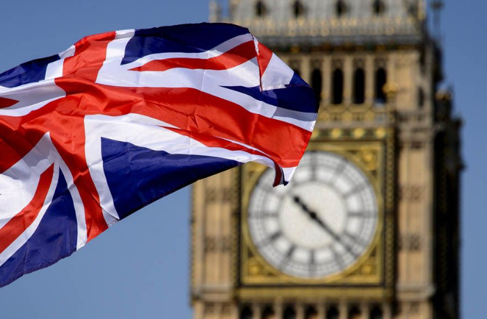 beskonechnaya-chekharda-britanskikh-premer-ministrov