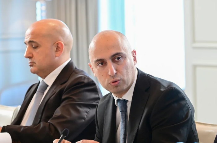 emin-amrullaev-v-azerbaydzhane-predusmatrivaetsya-tsifrovizatsiya-uchebnogo-protsessa