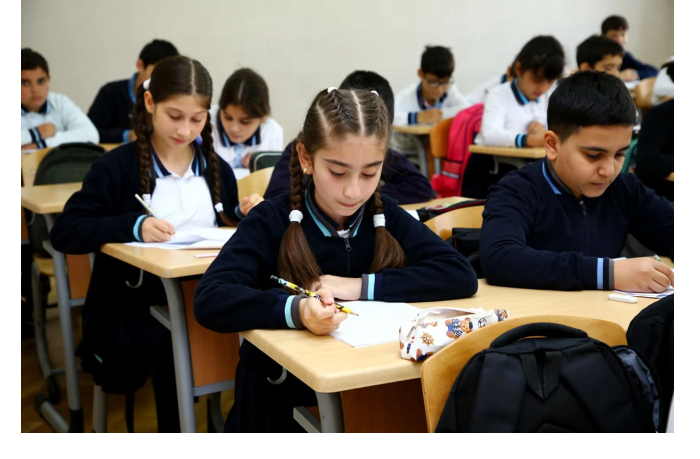 v-azerbaydzhane-proydet-monitoring-dlya-bolee-chem-300-tys-uchashchikhsya-4-kh-i-6-kh-klassov