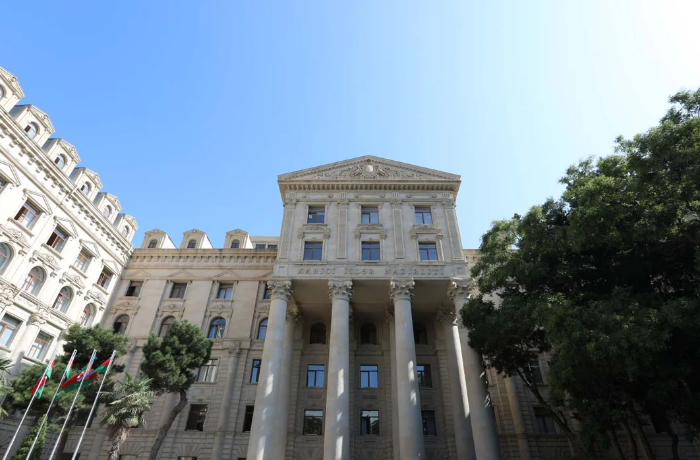mid-pyat-grazhdan-azerbaydzhana-pogibli-pri-atake-dronov-na-suda-v-azovskom-more