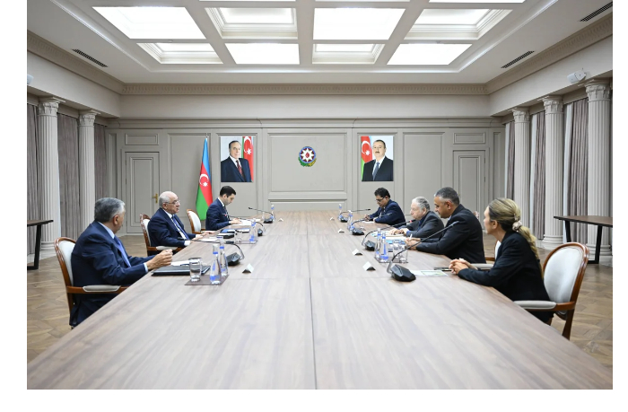 ali-asadov-vstretilsya-so-spetsposlannikom-genseka-oon-po-bezopasnosti-dorozhnogo-dvizheniya