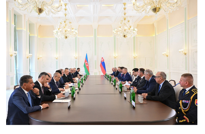 v-shushe-sostoyalas-vstrecha-ilkhama-alieva-s-prezidentom-slovakii-v-rasshirennom-sostave