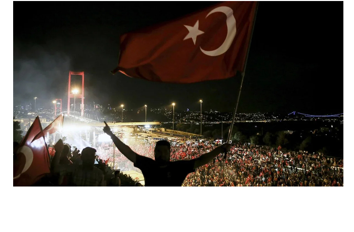 v-turtsii-otmechaetsya-den-demokratii-i-natsionalnogo-yedinstva