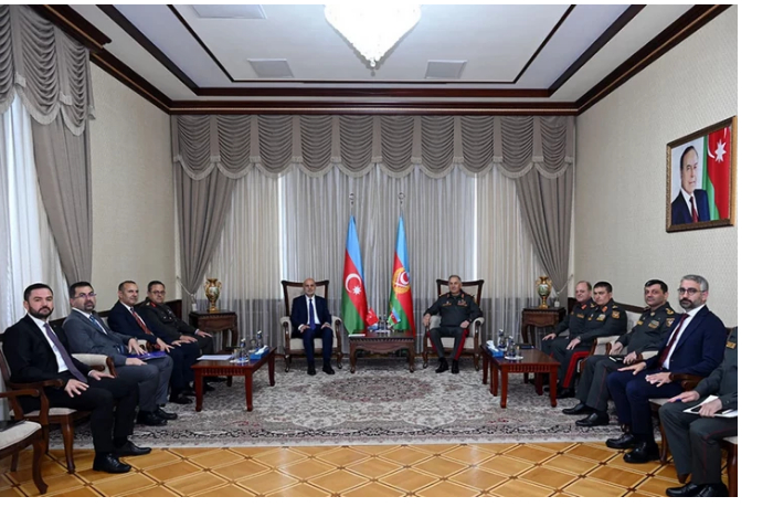 azerbaydzhan-i-turtsiya-obsudili-primenenie-iskusstvennogo-intellekta-v-voennoy-sfere