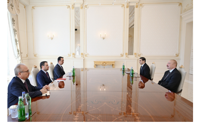 prezident-ilkham-aliev-prinyal-ministra-yustitsii-turtsii-foto