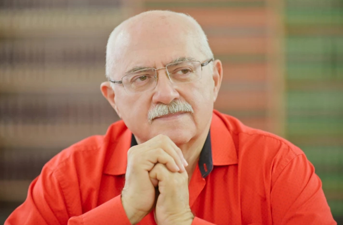 azerbaydzhanskiy-pisatel-vozglavil-natskomitet-po-mezhdunarodnoy-premii-the-noble-laureate-award