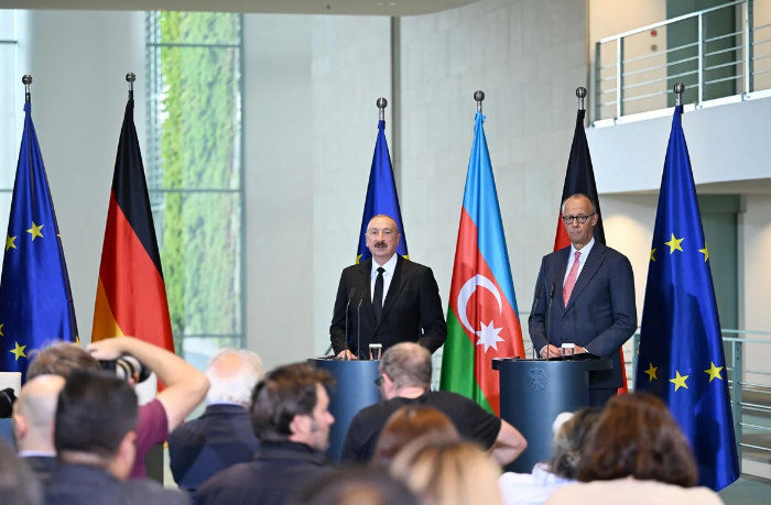 ilkham-aliev-i-fridrikh-merts-vystupili-s-zayavleniyami-dlya-pressy-obnovleno-2