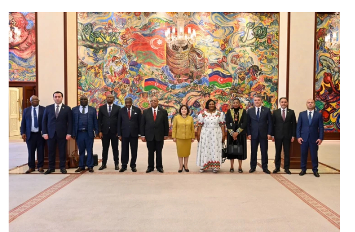 predsedatel-parlamenta-zimbabve-pridaem-znachenie-razvitiyu-otnosheniy-s-azerbaydzhanom
