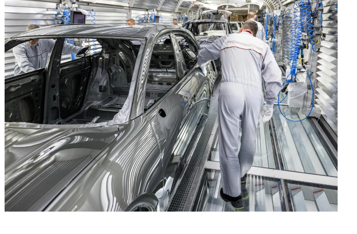 porsche-mozhet-sokratit-vdvoe-bolshe-rabotnikov-chem-planirovalos