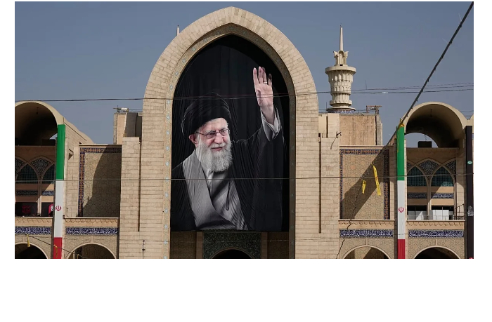 v-iranskom-meshkhede-nachalas-tseremoniya-pogrebeniya-ali-khamenei