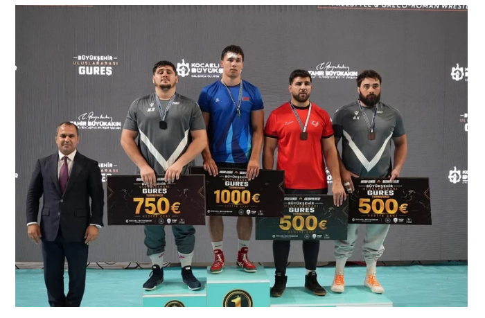bortsy-zavoevali-chetyre-medali-na-memorialnom-turnire-v-turtsii