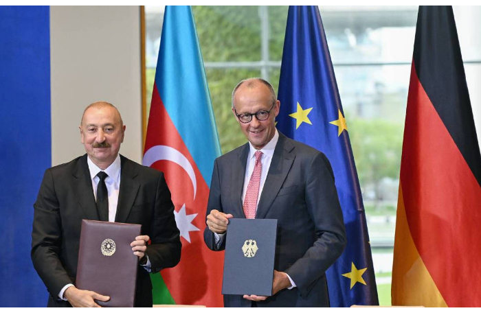 okno-vozmozhnostey-protiv-steny-byurokratii
