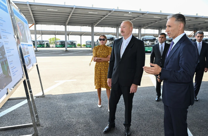 ilkham-aliev-oznakomilsya-s-rabotami-po-rekonstruktsii-zheleznodorozhnoy-infrastruktury-v-nakhchyvane