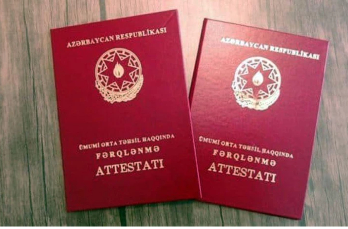 nazvano-chislo-vypusknikov-bakinskikh-shkol-poluchivshikh-attestaty-s-otlichiem