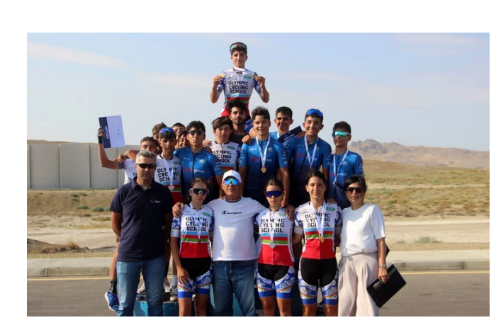 pobediteli-kubka-azerbaydzhana-po-shosseynomu-velosportu