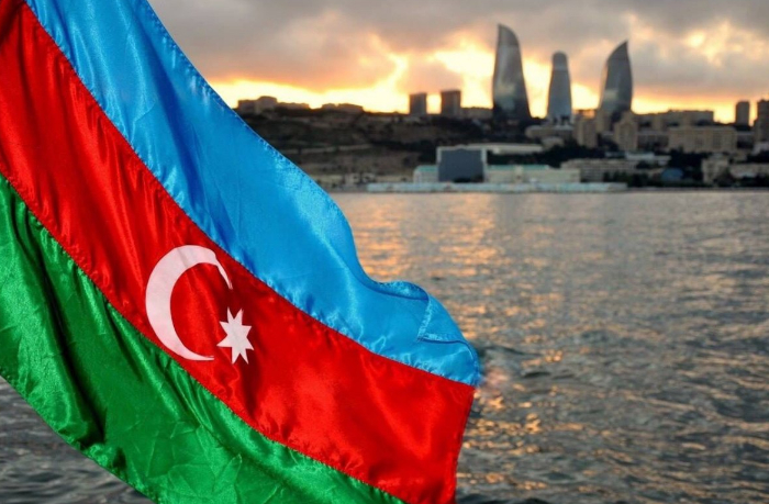 azerbaydzhan-prevrashchaet-kaspiy-v-tsifrovoy-most-mezhdu-yevropoy-i-aziey