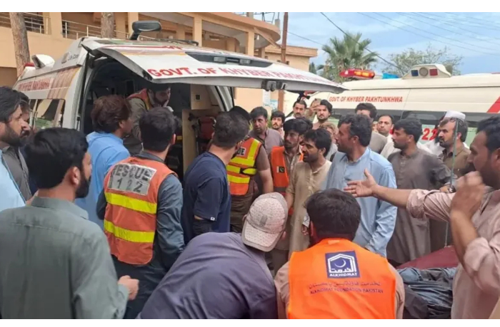 terakt-v-pakistane-chislo-pogibshikh-uvelichilos