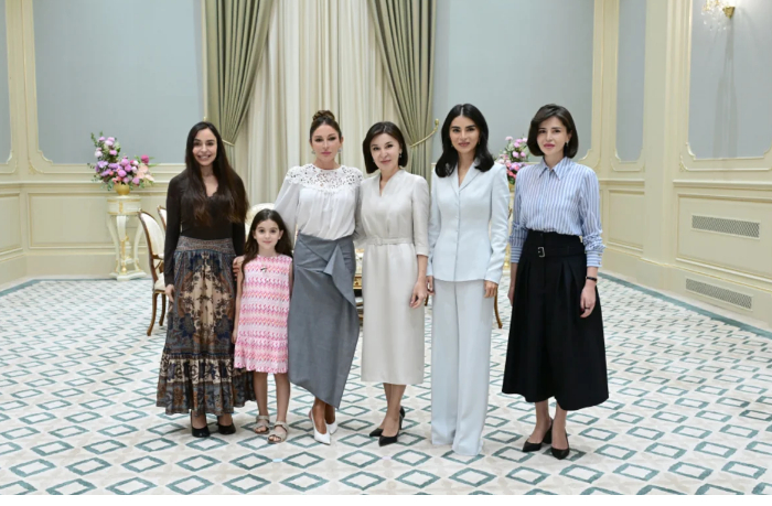 v-tashkente-sostoyalas-vstrecha-pervykh-ledi-azerbaydzhana-i-uzbekistana