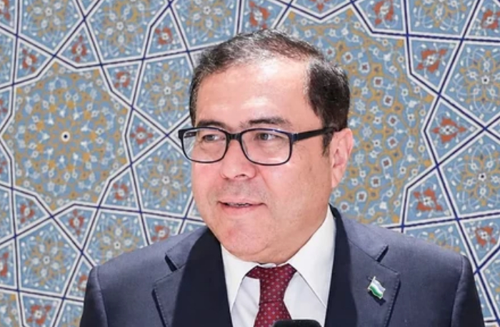 rektor-uzzhoku-prizval-obnovit-azerbaydzhano-uzbekskiy-kulturnyy-kontent-dlya-molodezhi