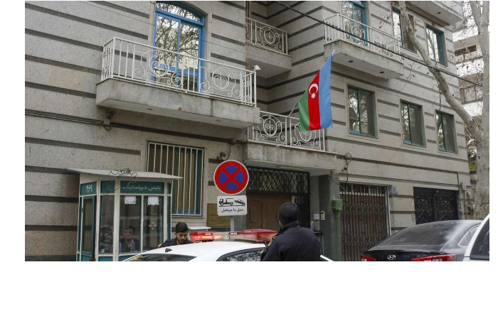 azerbaydzhan-vklyuchil-iran-v-perechen-stran-s-voennymi-riskami-dlya-diplomatov